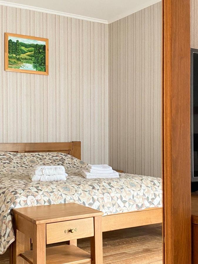 Mini Hotel Solnce Karpat 波利亚纳 外观 照片